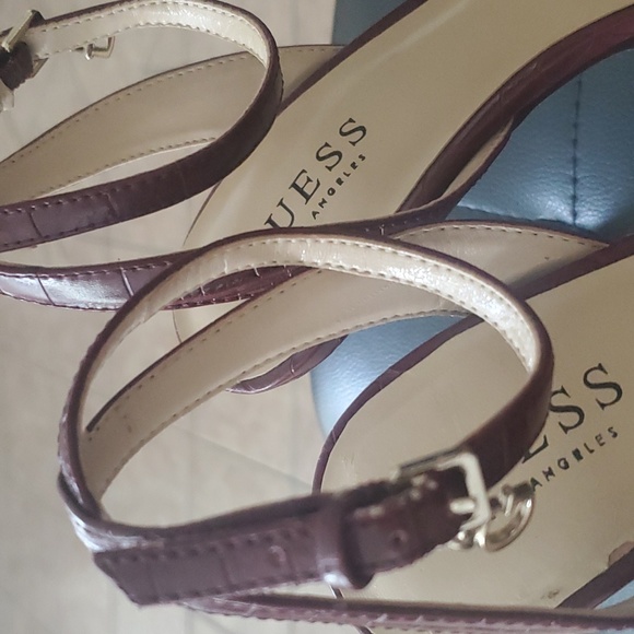 Guess 5" Heels - Picture 5 of 10